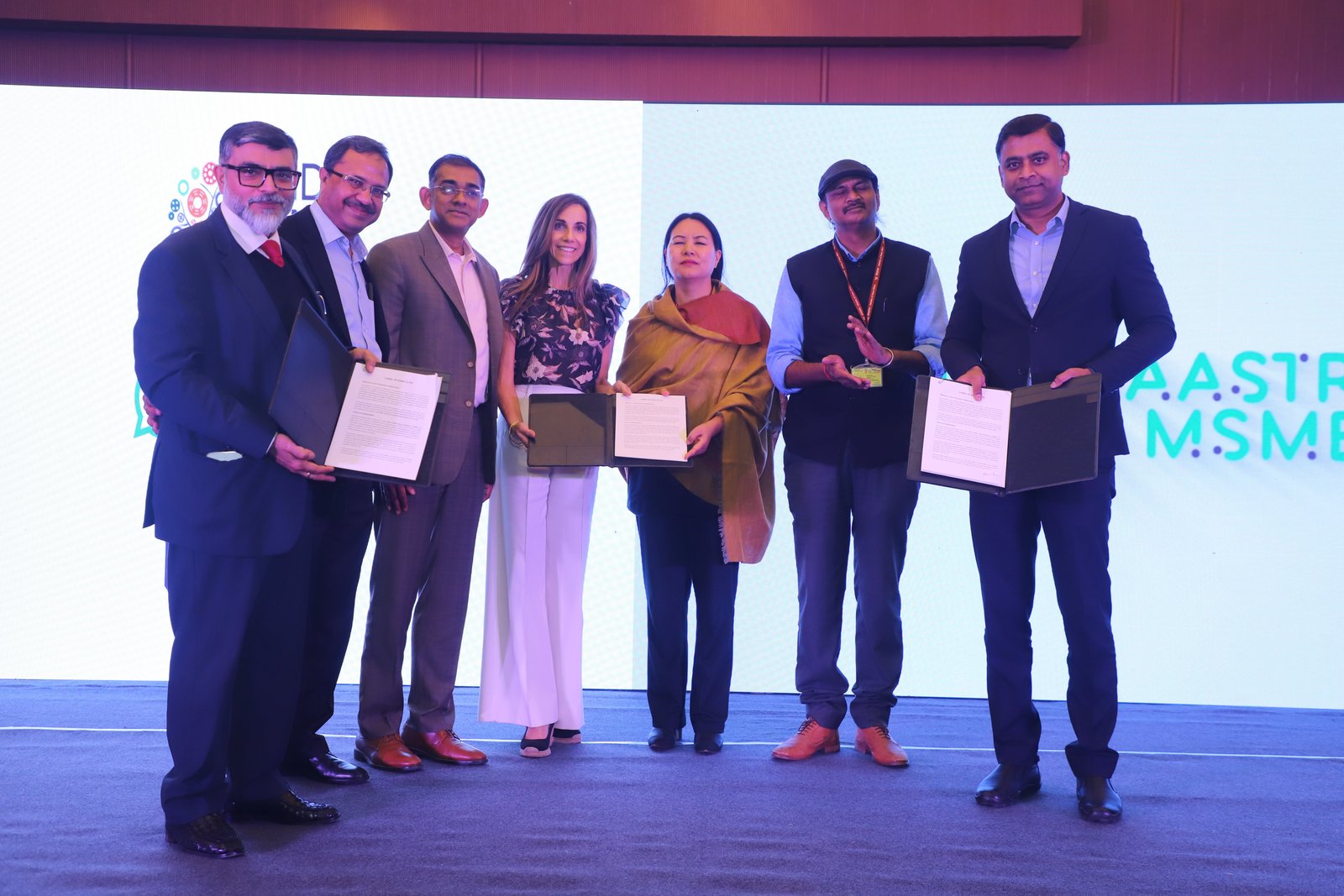 LtoR_Vinod Kumar, Ravi Garg, Arun Srinivasan, Victoria Grand, Mercy Epao, Ateesh Singh, Kartikeya Sinha-min