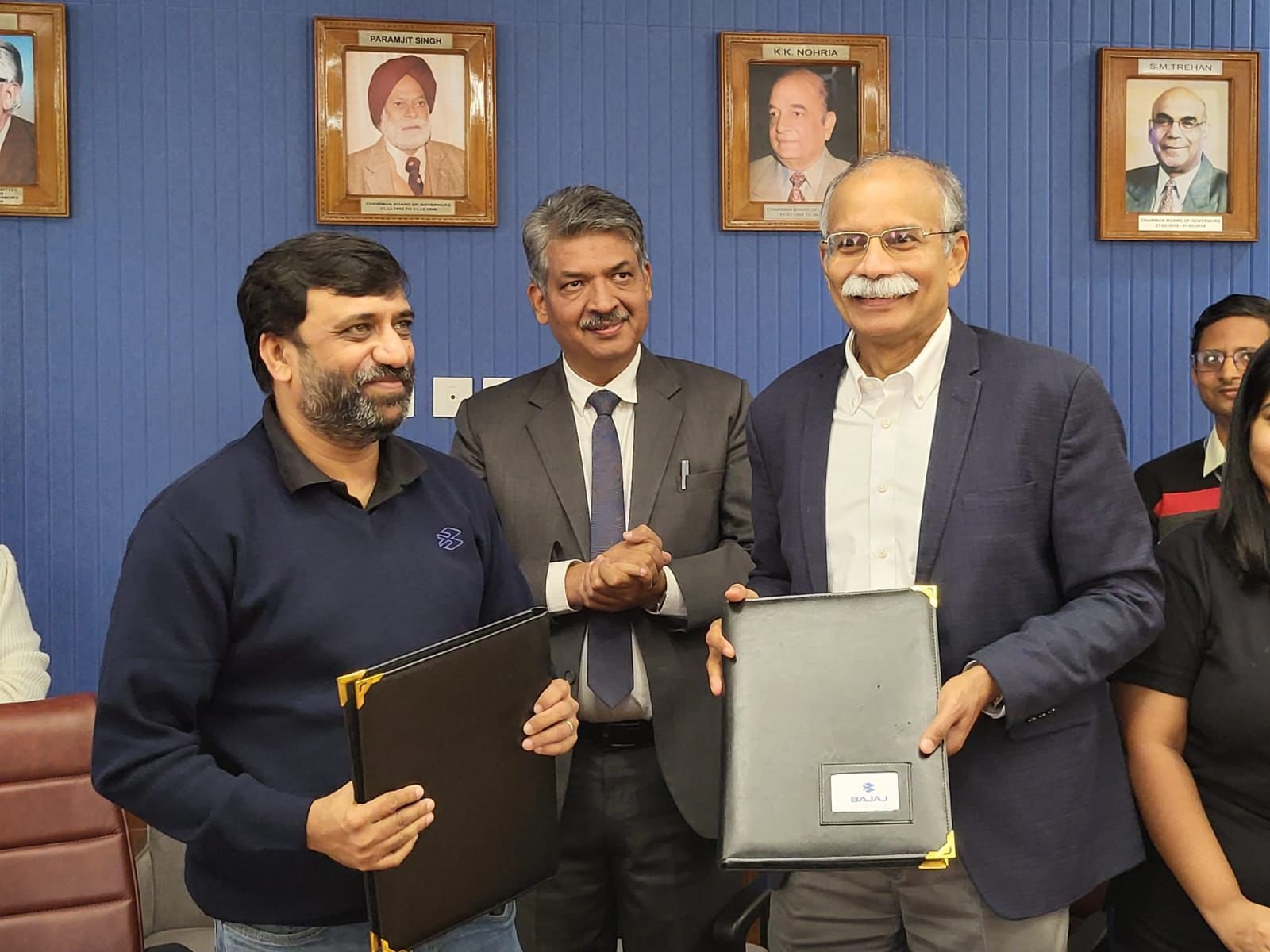 Patiala, 10th December 2025: Thapar Institute of Engineering & Technology (TIET), Patiala, a leading institution in engineering education and research, has signed a Memorandum of Understanding (MoU) and partnered with Bajaj Auto Ltd.to establish a Bajaj Engineering Skill Training (BEST) Centre on campus. BEST is the flagship CSR initiative of Bajaj Auto Ltd. that aims to train engineers in contemporary and evolving technologies. The state-of-art labs at the centre shall be set-up with ₹15 Crores support from Bajaj Auto’s CSR.
The MoU was signed by Prof. Padmakumar Nair (Vice Chancellor, TIET), in the presence of Sh. Gautam Thapar, President, TIET, Dr. R.R. Vederah (Chancellor, TIET), Prof. Ajay Batish (Pro VC, TIET) and representatives from Bajaj Auto Ltd., Mr Sudhakar Gudipati, VP, CSR and Vidhyaa Lakshmi S, marking a major milestone in industry–academia collaboration.
As part of TIET’s commitment to fostering industry-aligned skill development, the institute is earmarking a 20,000 sq. ft. dedicated lab space to support the implementation of Verticals 1 and 2 of the BEST program. These verticals will primarily focus on Mechatronics, Robotics C Automation, Industry 4.0, and Smart Manufacturing.
The program is envisioned to be integrated into the curriculum of TIET’s flagship programs—B.E. Mechanical Engineering, B.E. Mechatronics, and B.E. Robotics and AI—ensuring that students receive hands-on training with advanced, world-class infrastructure curriculum designed by senior leaders and expert engineers of Bajaj Auto and joint certification from TIET and Bajaj Auto Ltd.
The partnership aims to skill and empower engineering graduates with next-generation competencies, bridging the gap between academic foundations and rapidly evolving industry demands.
TIET’s leadership expressed that this collaboration will position the institute as a national hub for advanced manufacturing and robotics education, aligning with India’s broader vision for skill development and future-ready engineering talent.
Bajaj Auto Ltd. reaffirmed its long-term commitment to advancing technical education and creating skilled resources through the BEST initiative, highlighting the importance of creating transformative learning ecosystems through high-impact CSR interventions.